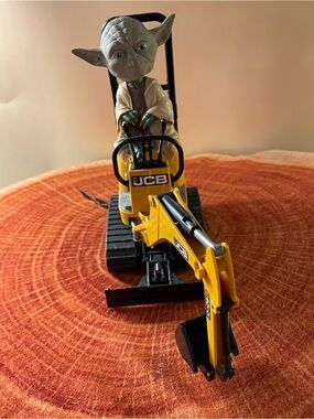 Yoga Operating Mini Excavator Toy